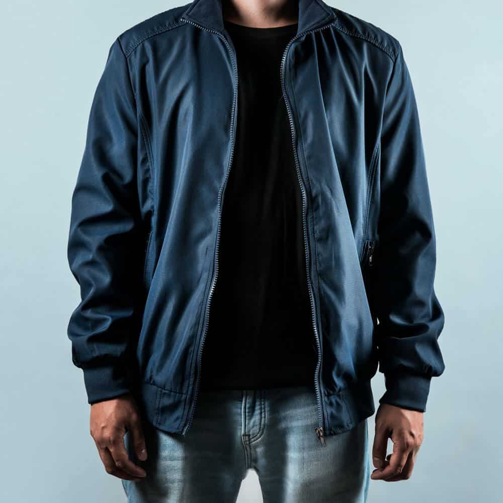 Black Jacket – תמונה 1